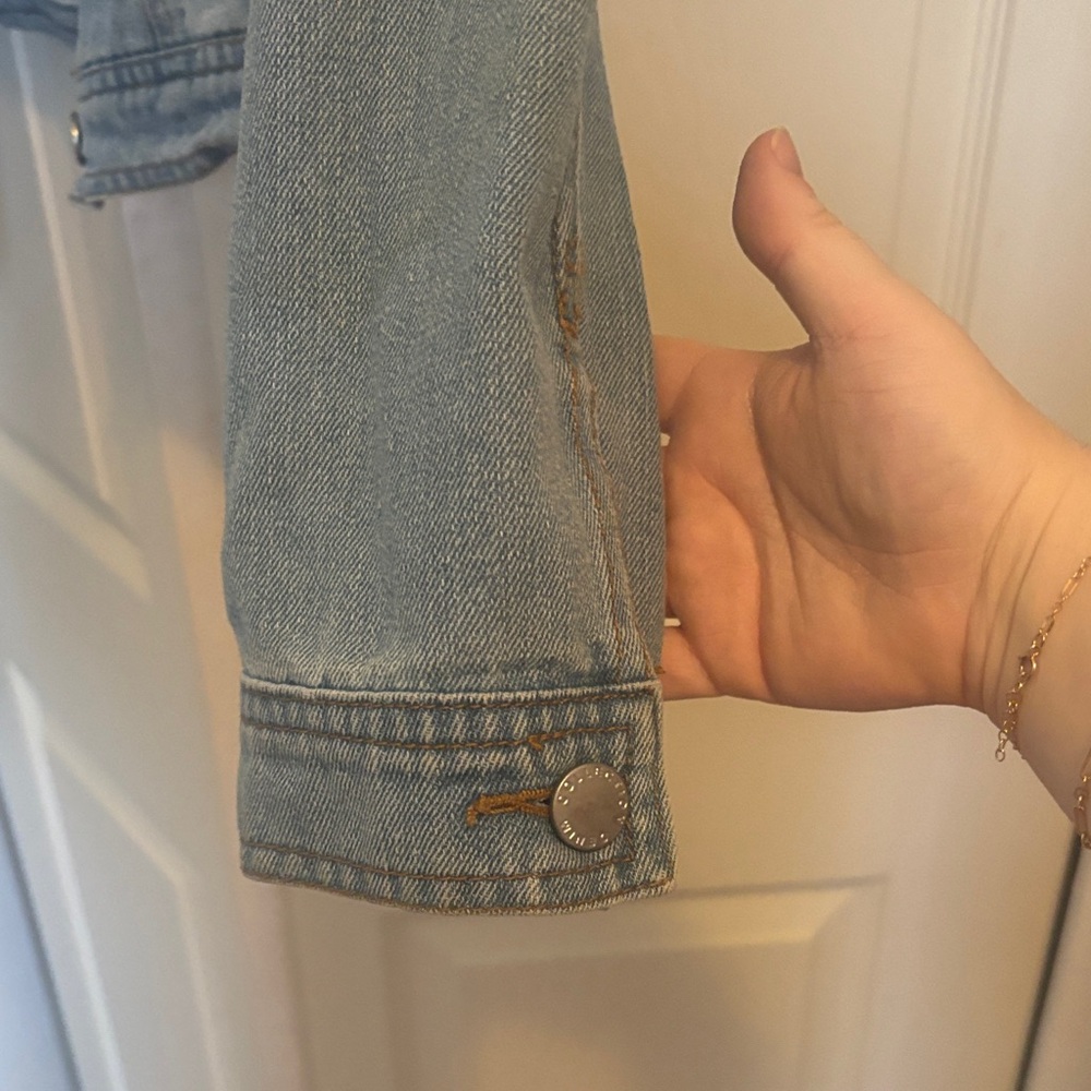 Women’s Jean jacket - Picture 5 of 6